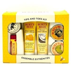 🎠HOLD🎠 Burts Bees Tips & Toes Kit